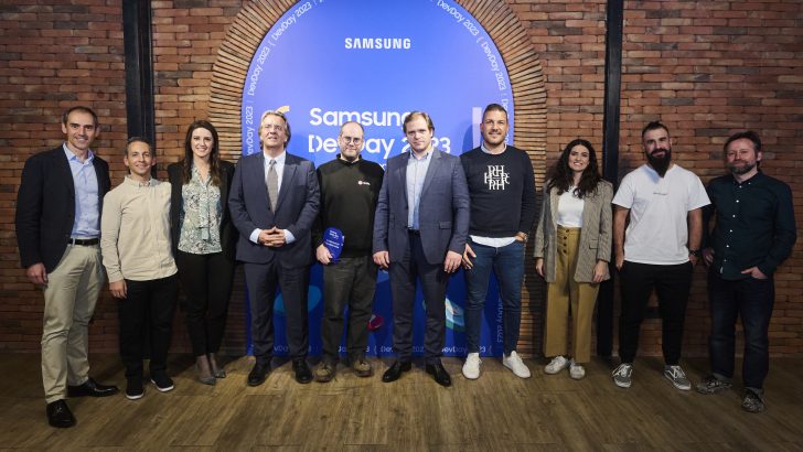SAMSUNG_380.jpg