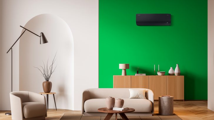 WindFree_Avant-S2-Black-_2023_Lifestyle-image-Residential-02_jpg-1.jpg
