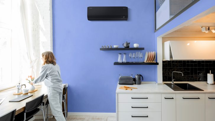 WindFree_Avant-S2-Black-_2023_Lifestyle-image-Residential-08_jpg.jpg
