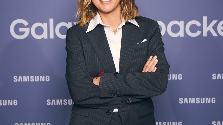 Sandra-Barneda__Samsung-Unpacked.jpg