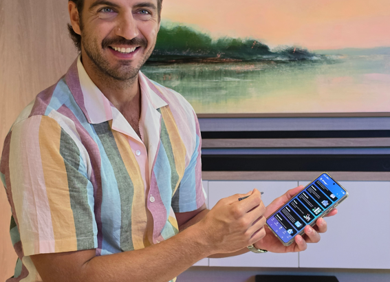 Maxi_AI-Living.png