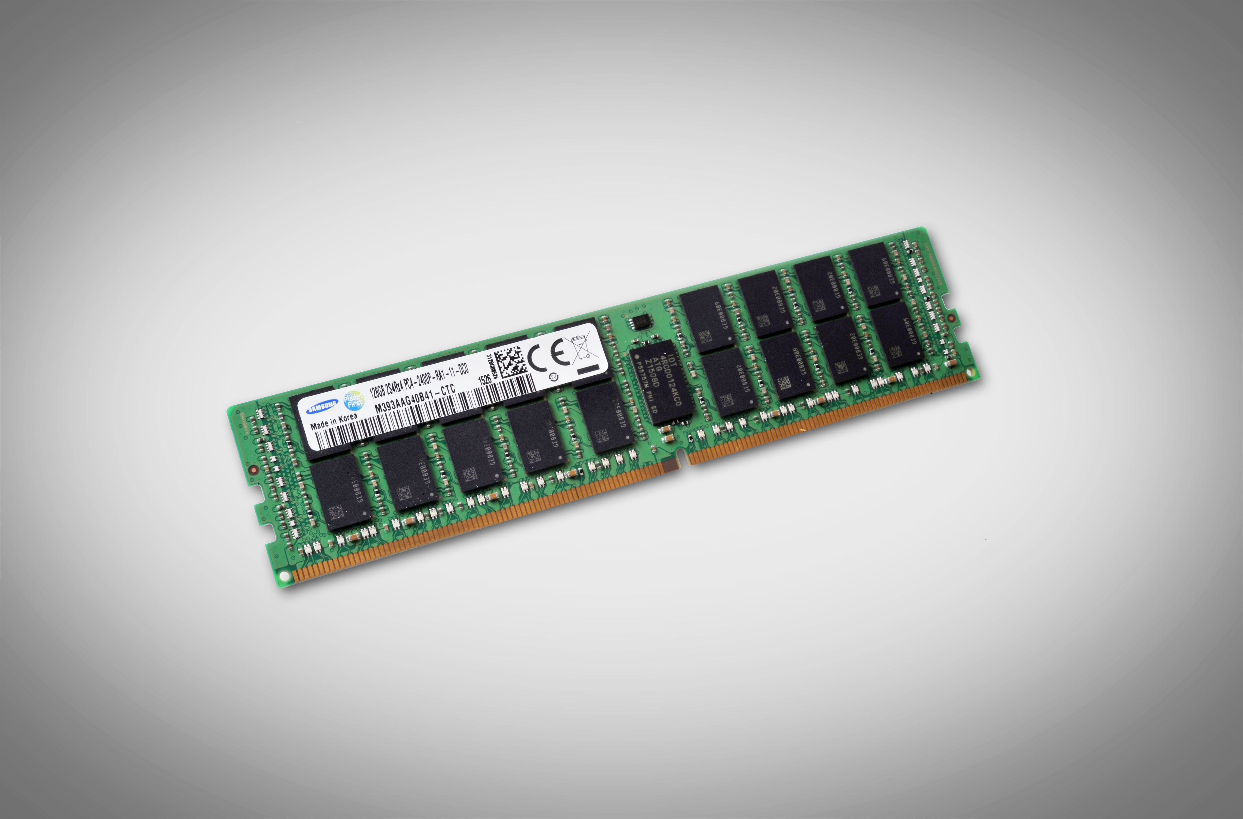 PHOTO-128GB-TSV-RDIMM.jpg