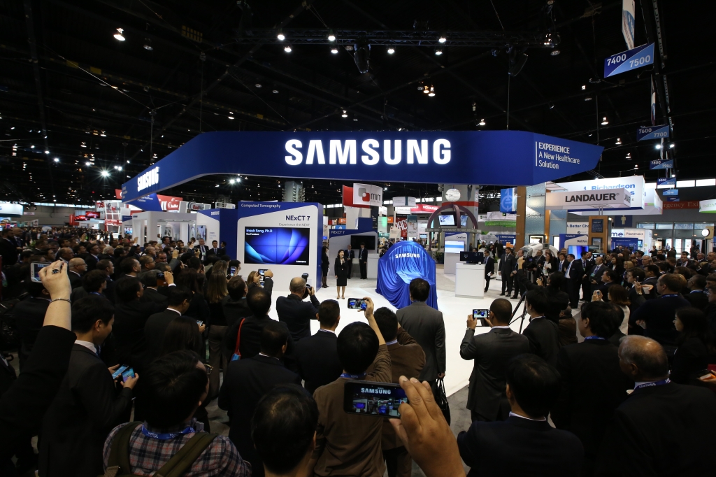 Photo-Samsung-Electronics-Unveils-an-Expanded-Portfolio-of-Medical-Imaging-Solutions-at-RSNA-2015_1.jpg