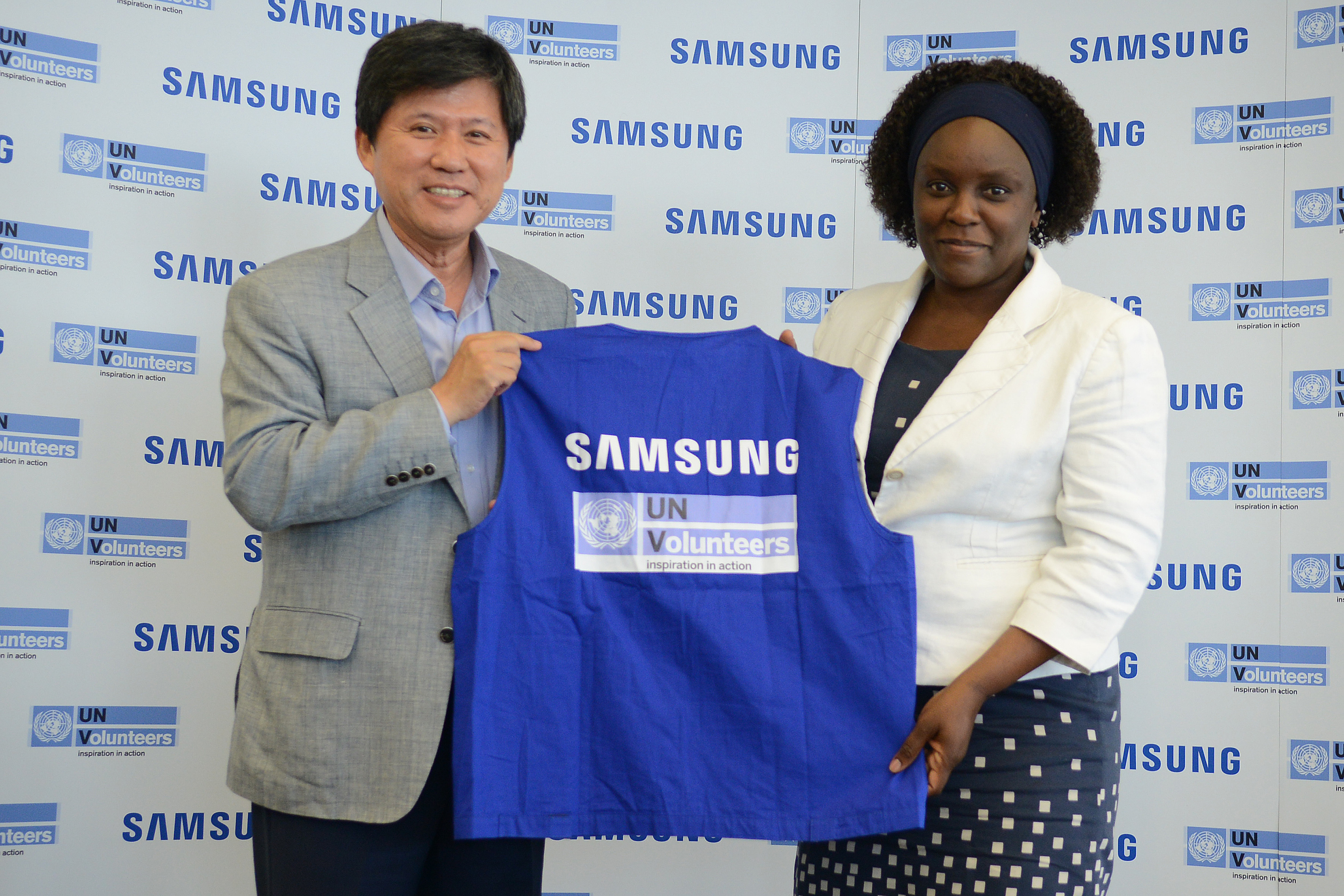 01-United-Nations-Volunteer.jpg