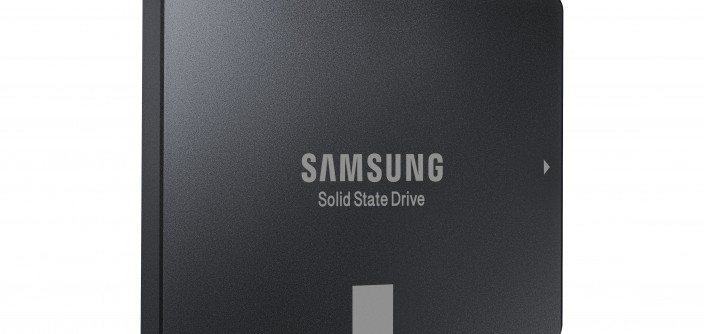 SSD750EVO500GB_002_L-perspective_Black-min.jpg