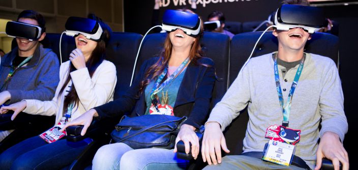 Gear-VR-Roller-Coaster_E3-2016_02.jpg
