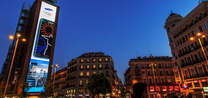 2716-PANTALLA-SAMSUNG-CALLAO-NOCHE-100.jpg