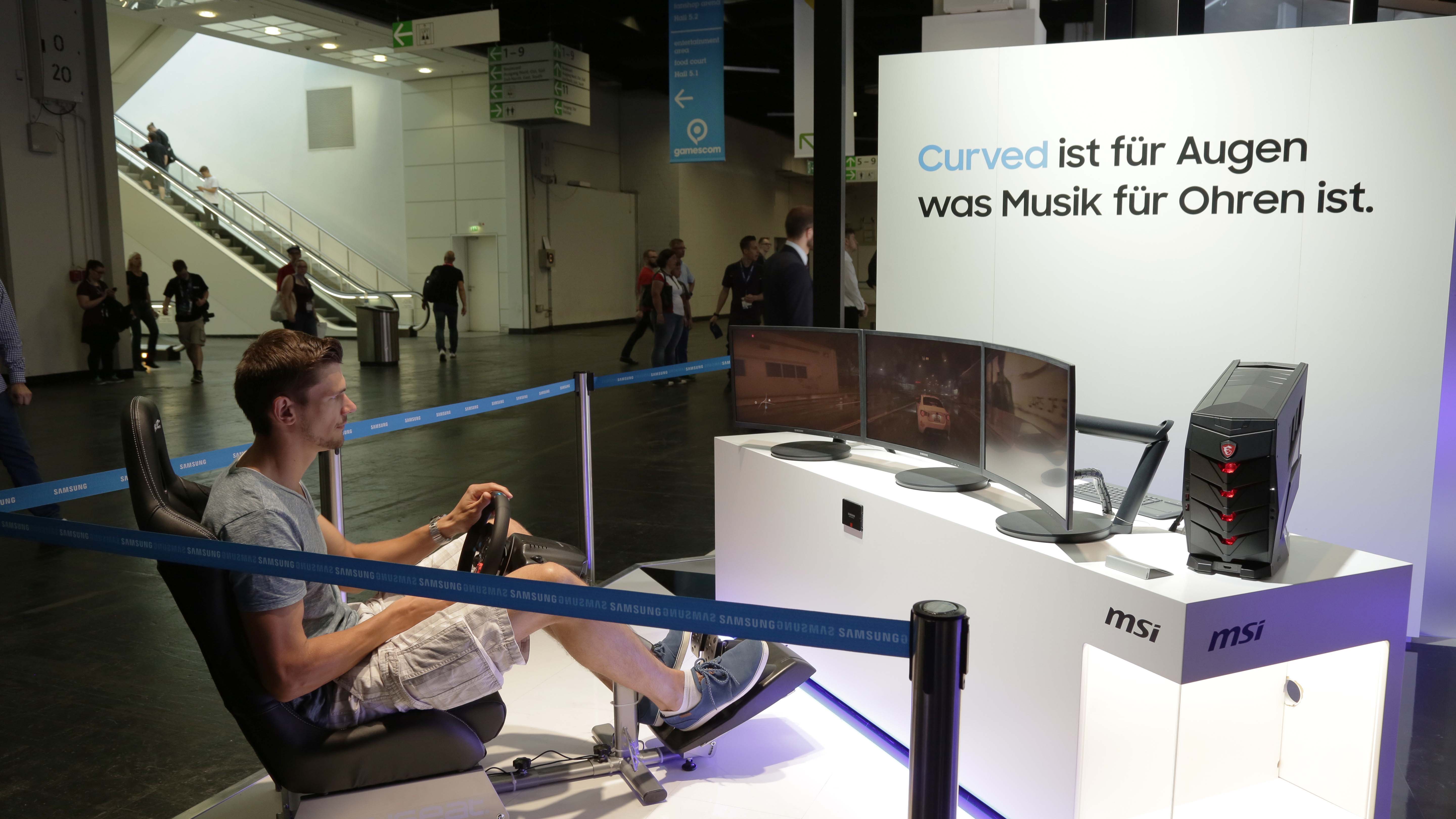 Gamescom-2016-Event-4.jpg