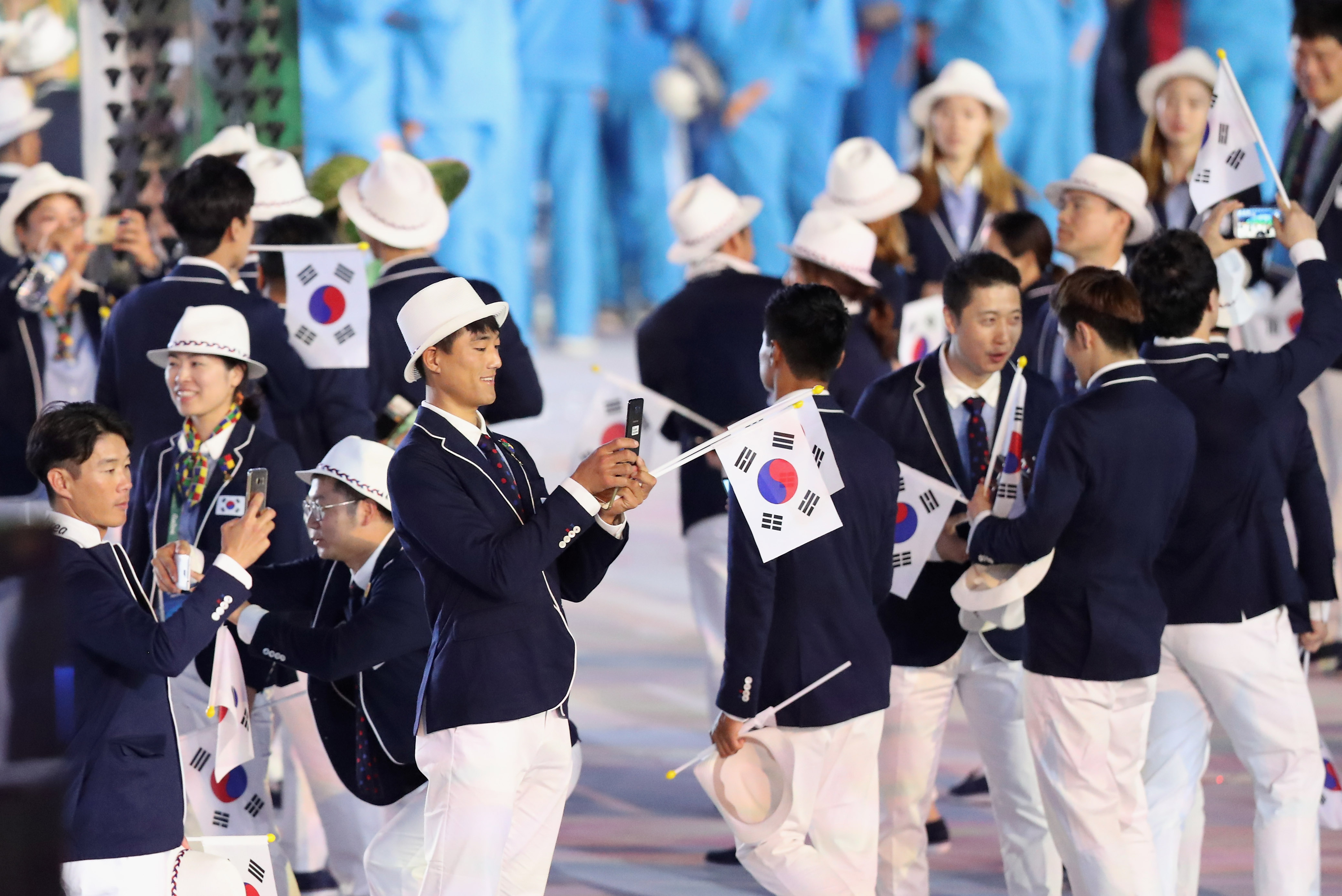 Rio2016_Opening-Ceremony_6_Korea1.jpg
