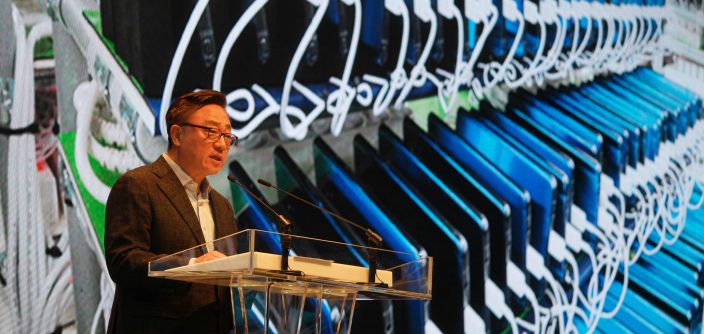 4.-Galaxy-Note7-Press-Conference_DJ-Koh-President-of-Mobile-Communication-Business.jpg