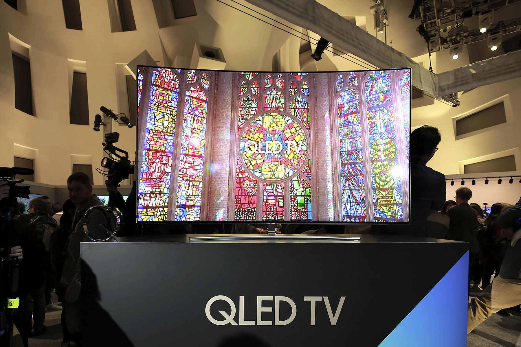 New-QLED-TV-Photo-6.jpg