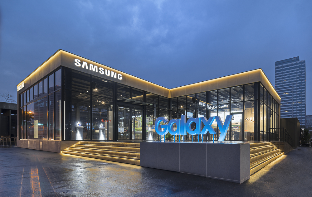 Samsung-Vision-Lab-Exterior.jpg