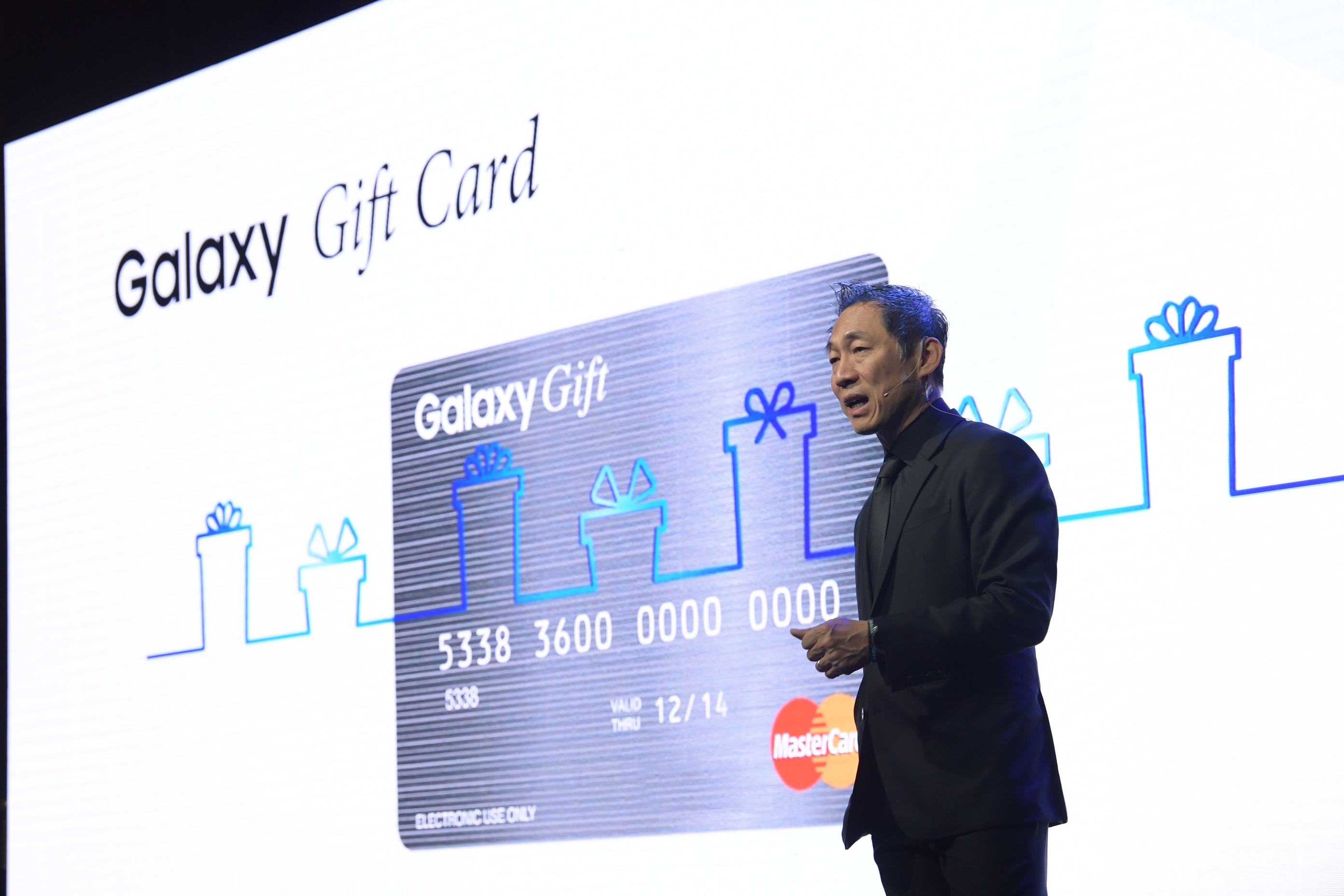 VP-Wichai_Samsung-Pay-Launch_01.jpg