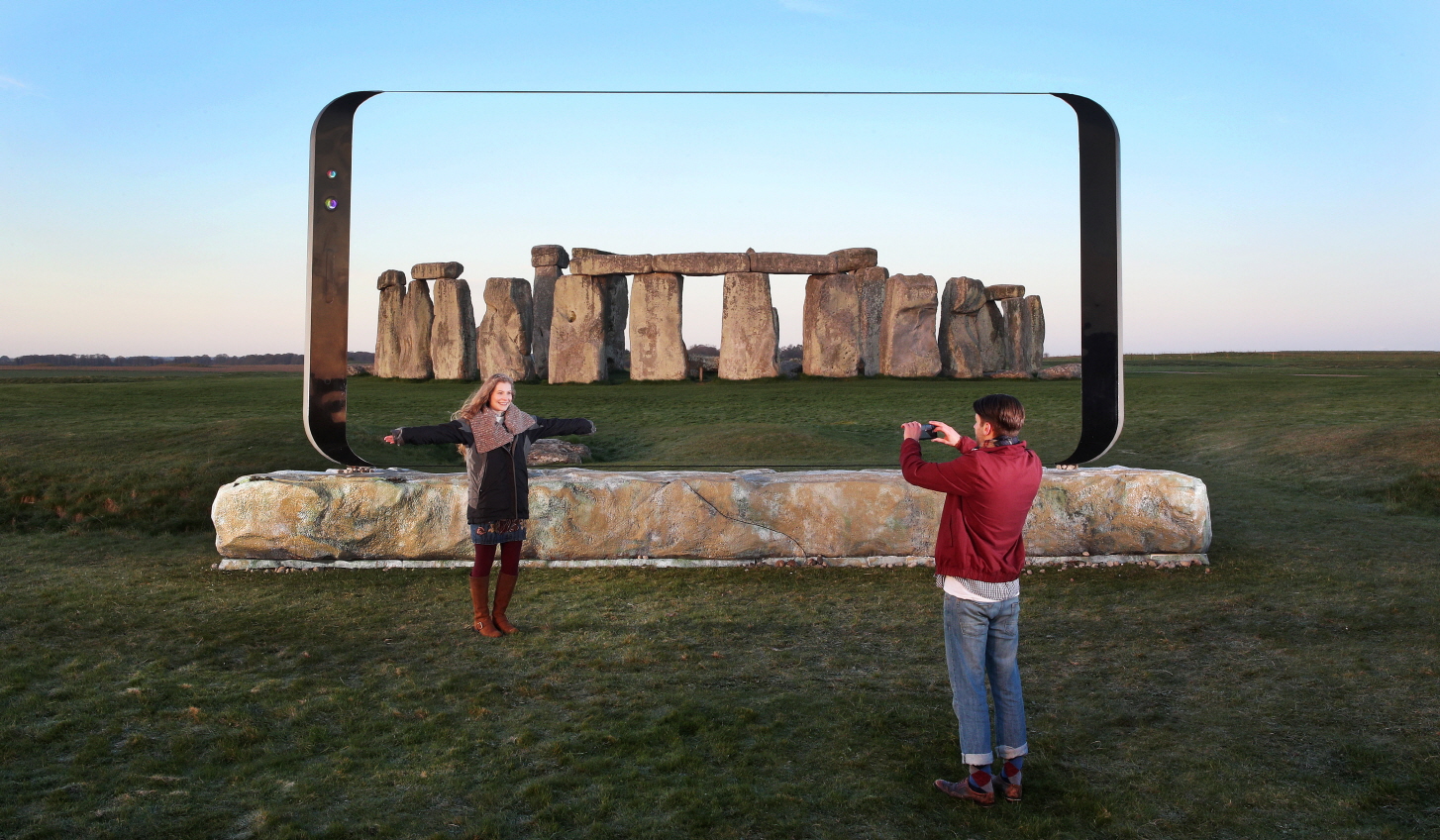 Grest-British-Views_S8_Stonehenge.jpg