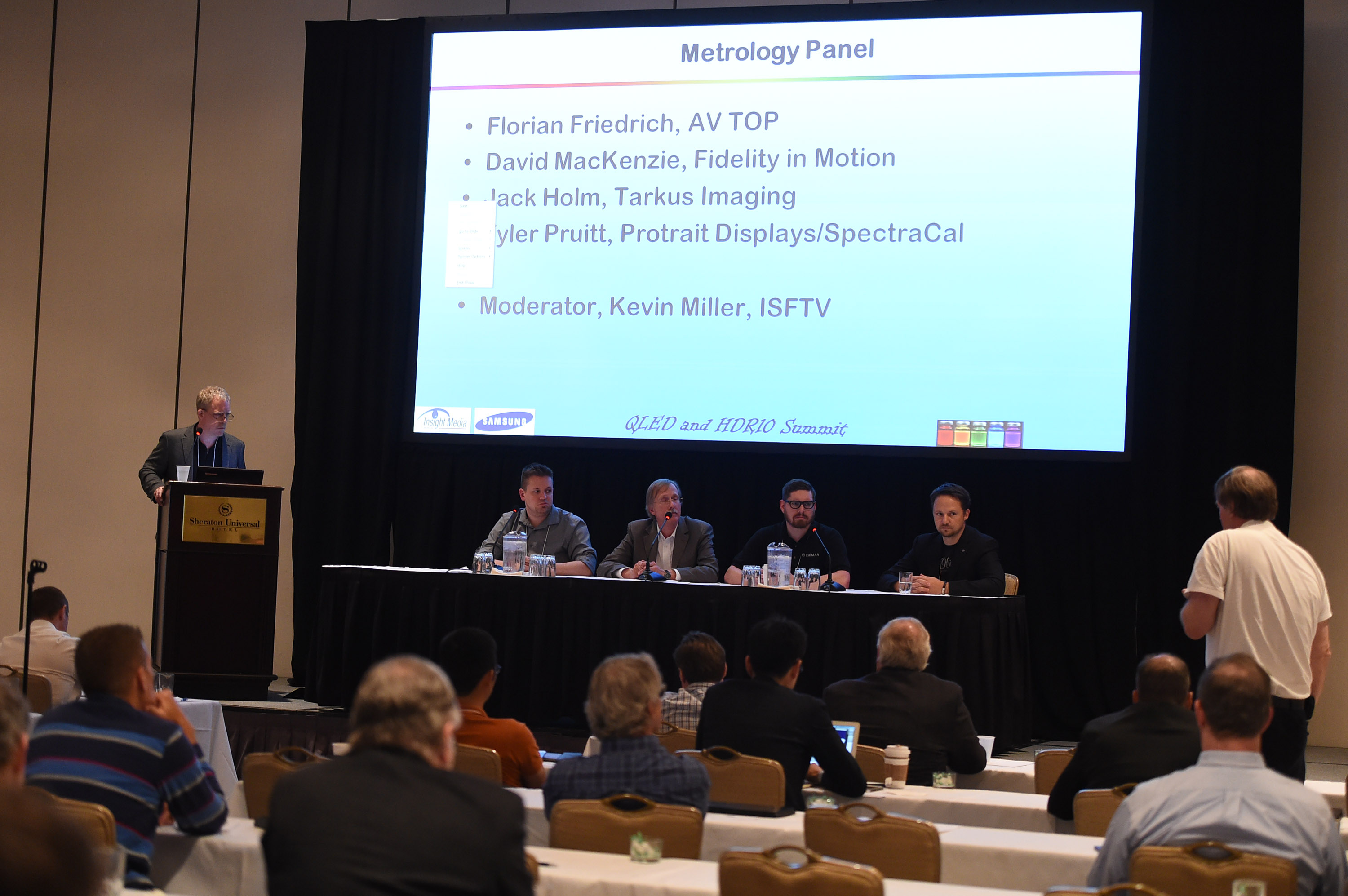 QLED-summit-3.jpg