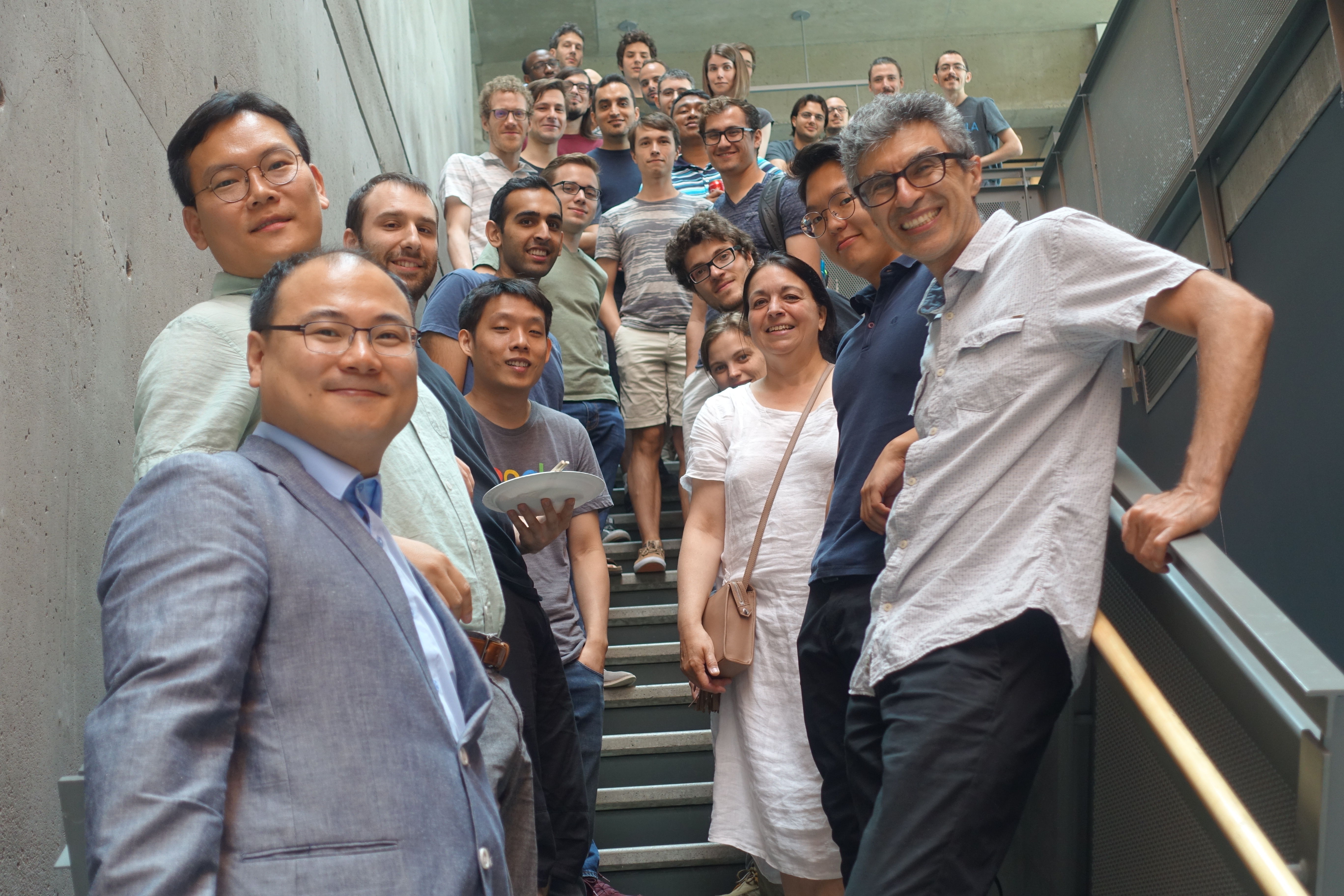 Group-Photo-AI-Lab-in-Montreal.jpg