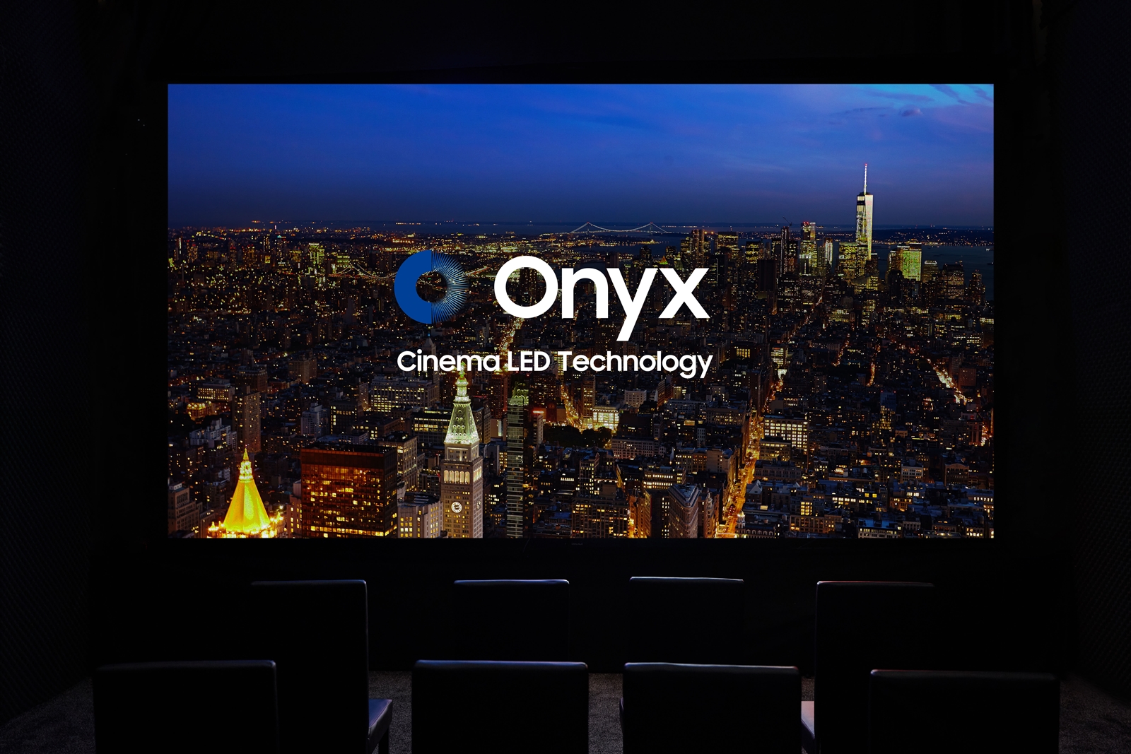 Samsung-Cinema-LED-Onyx-4.jpg
