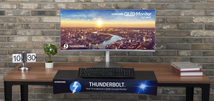Samsung-Thunderbolt™-3-QLED-Curved-Monitor-3.jpg