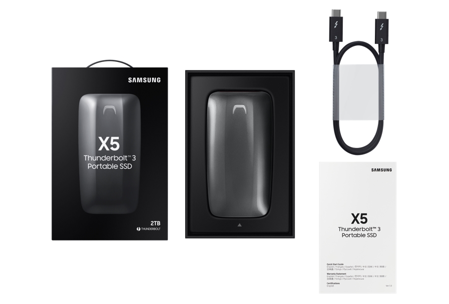 portable-ssd-x5_pkg-group.jpg
