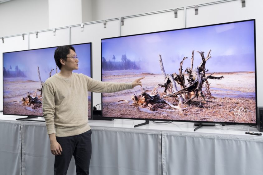  Hands On What Makes 8K AI Upscaling On The QLED 8K Distinctive Samsung Global Newsroom