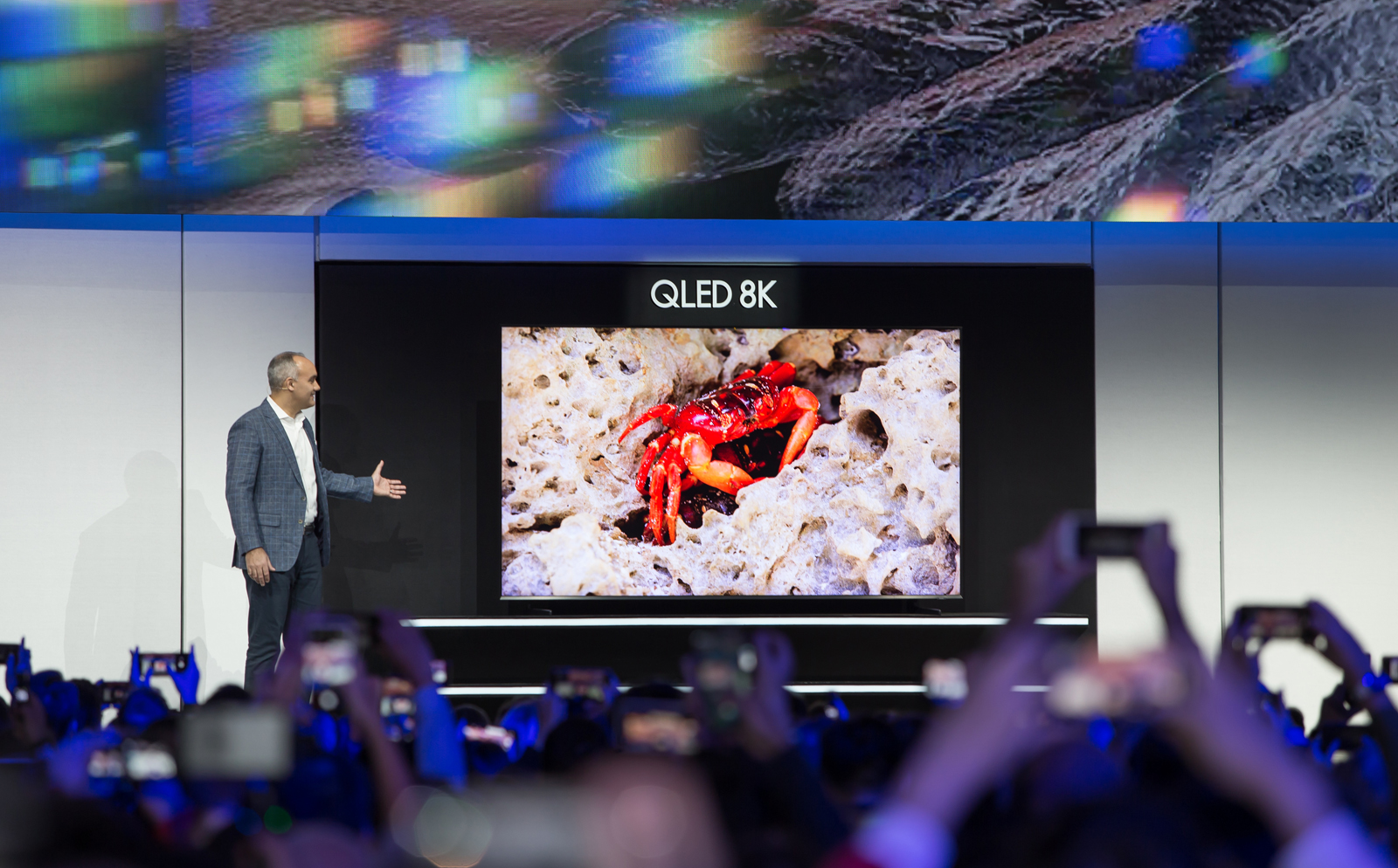 CES2019-Samsung-Press-Conference_QLED-8K-Unveil.jpg