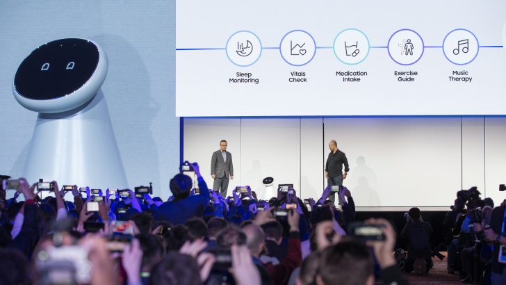 CES2019-Samsung-Press-Conference_Samsug-Bot-Care-Demo.jpg