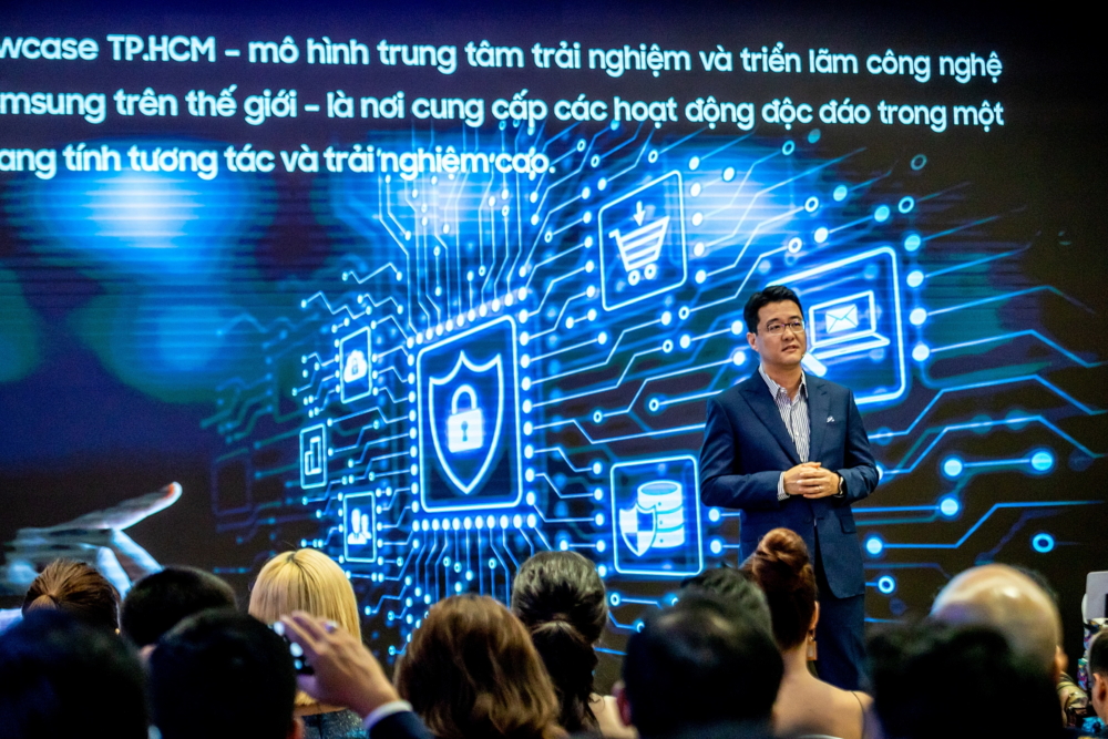 Samsung Showcase Comes to Vietnam, Offering New Experience in Technology and Entertainment