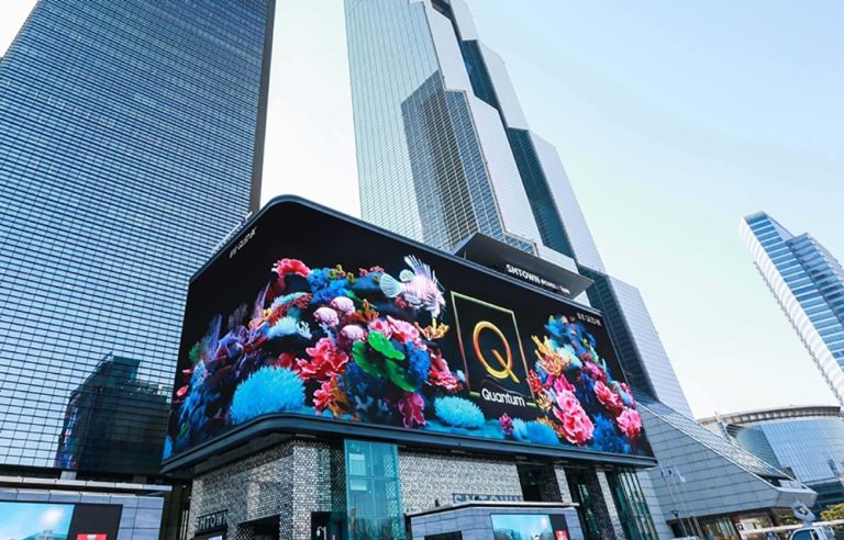 [Samsung’s Digital Signage Innovations] ② How Digital Signage has ...