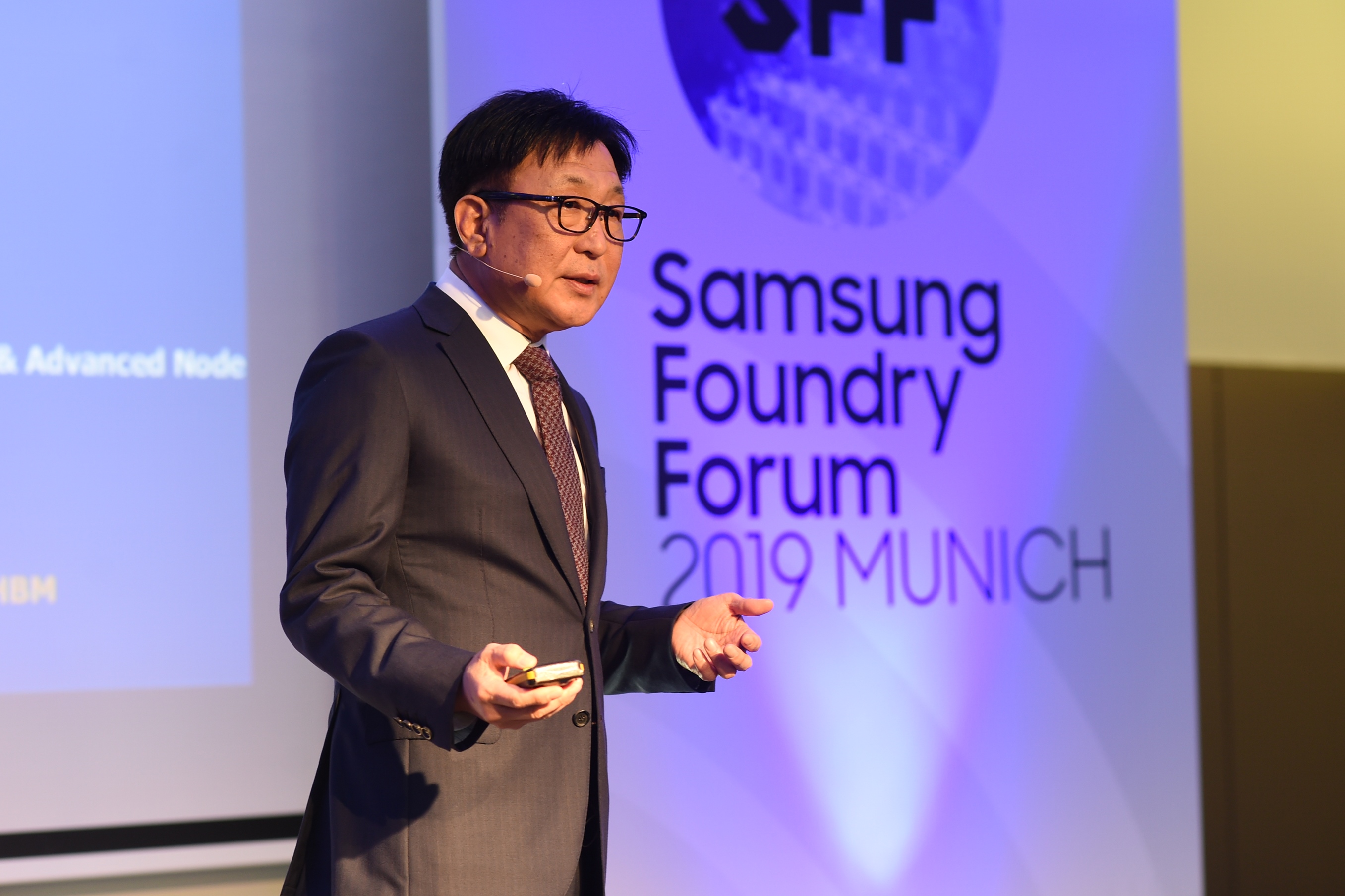 Samsung-Foundry-Forum-2019-Munich_03.jpg