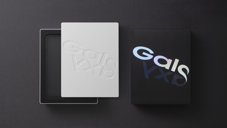 3_Galaxy-Fold-Package_1.jpg