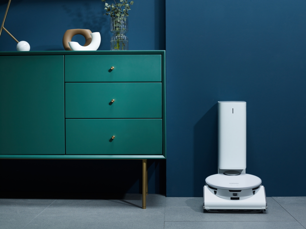 Clean Floor Bot Bespoke Jet Bot AI+: The Smart Choice for Floor Cleaning and Pet ...