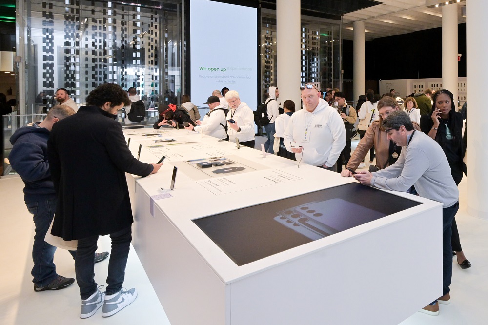 Samsung Electronics inaugura espaços com novas experiências Galaxy para o  Unpacked 2023 – Samsung Newsroom Brasil