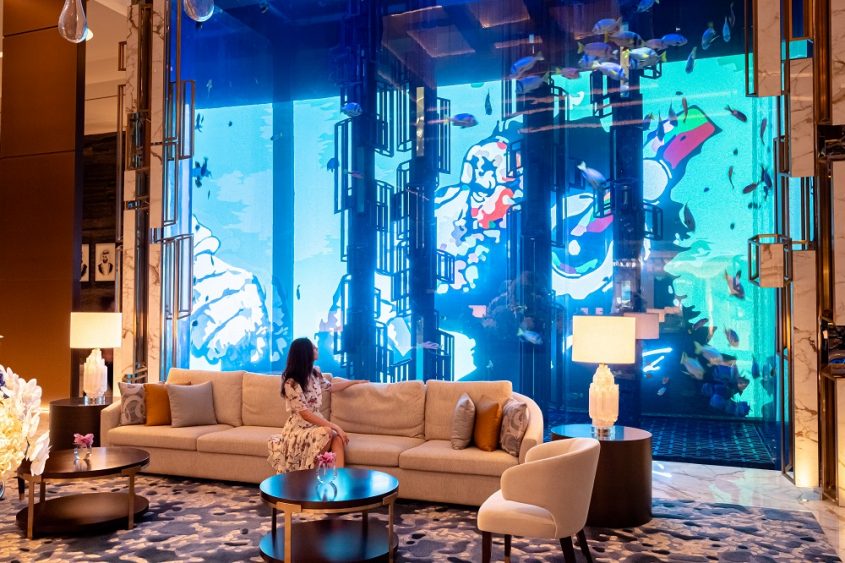 Samsungs PremiumDisplays laden Gäste ein, UltraLuxus im Dubai Resort