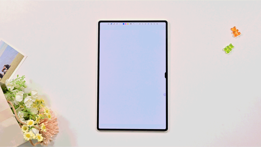 Unboxing the Galaxy Tab S9 Ultra ②: Inimitable Display With Tough IP68-Rated Water and Dust Resistance