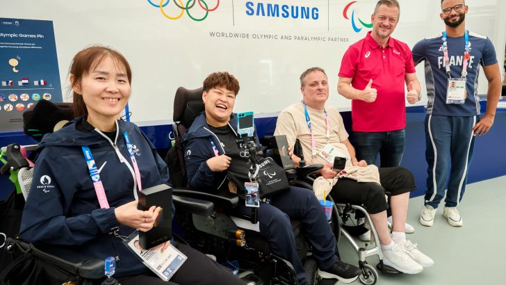 Samsung-Mobile-Paris-2024-Paralympic-Games-Z-Flip6-Olympic-Edition-Athlete-and-Fan-Experience_dl2.jpg