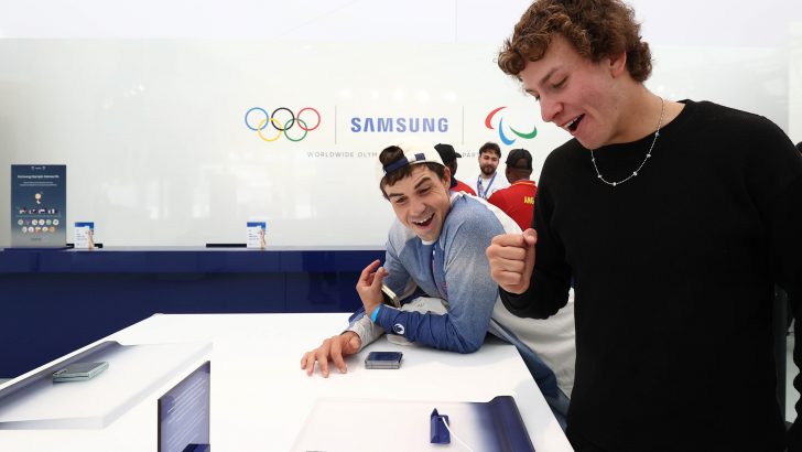 Samsung-Mobile-Paris-2024-Team-Samsung-Galaxy-Olympic-Rendezvous-Samsung-Village-Plaza_dl10.jpg