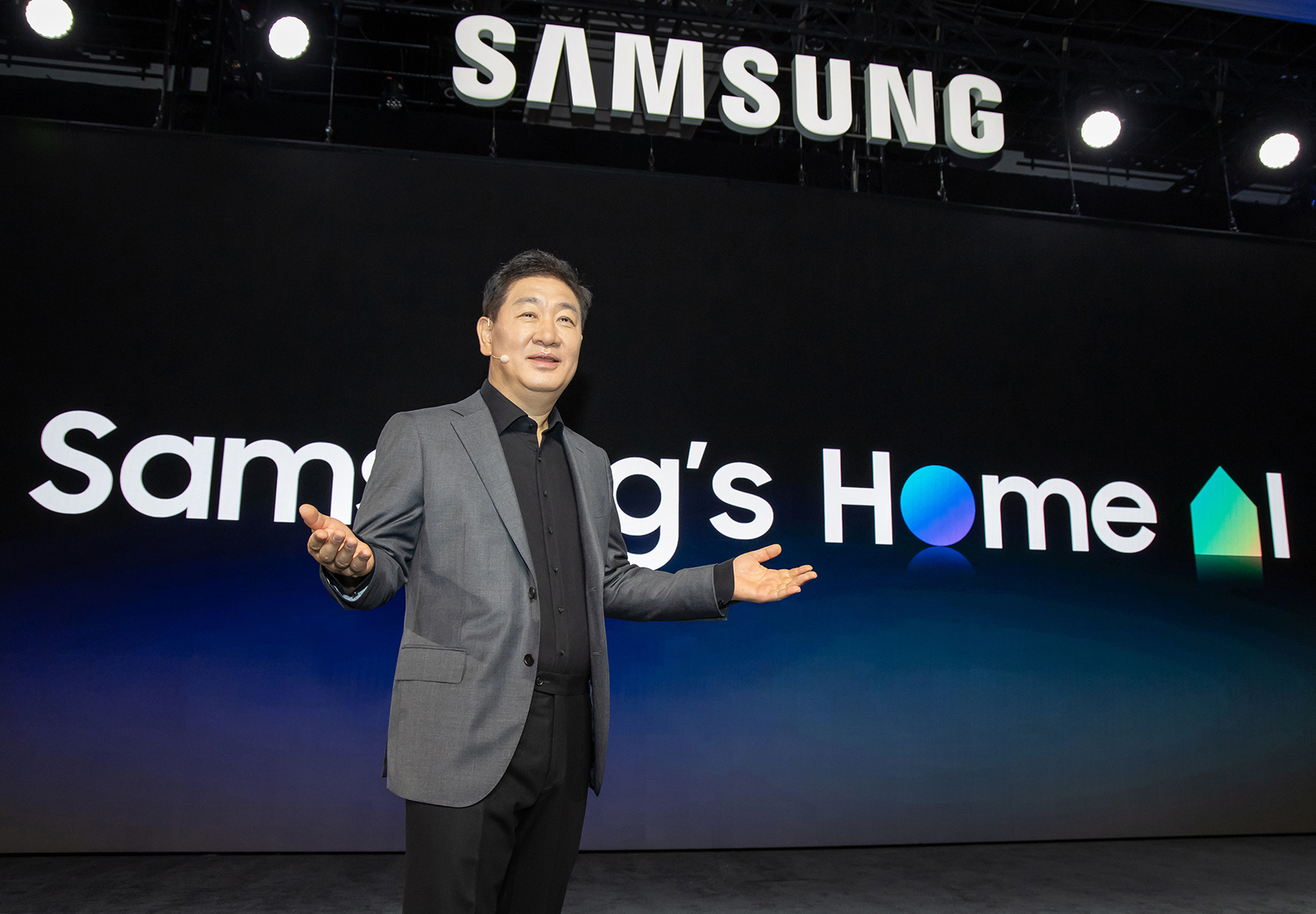 Samsung-Technology-CES-2025-Press-Conference-AI-for-All-Vision_dl4.jpg