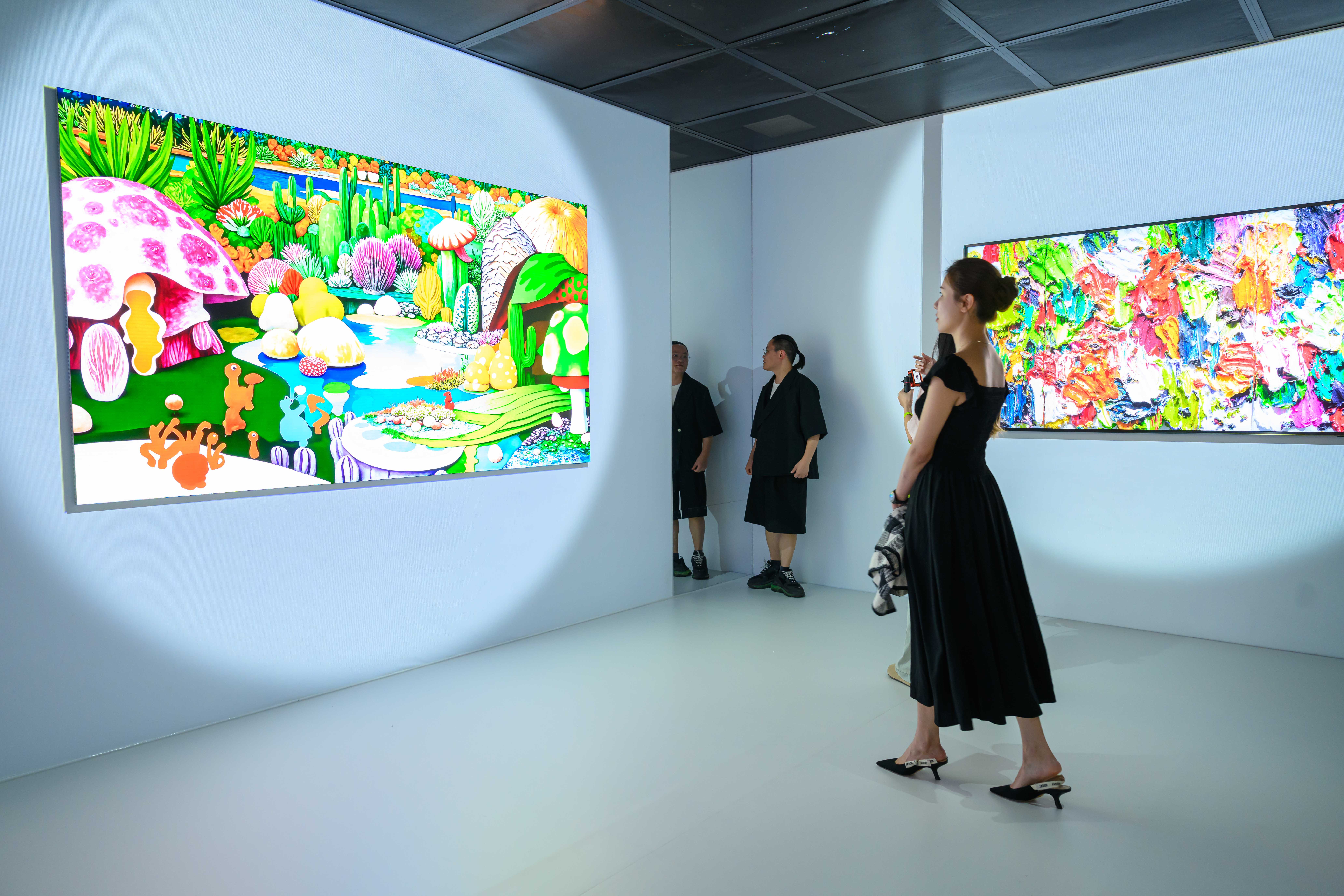 Samsung-TVs-and-Displays-Art-Basel-Hong-Kong-Samsung-ArtCube-Official-Art-TV-Partner-2025_dl3.jpg