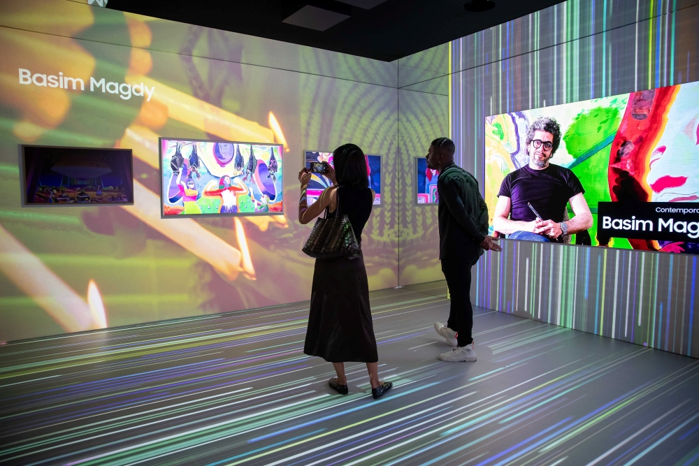 Samsung-TVs-and-Displays-Samsung-Art-Sto