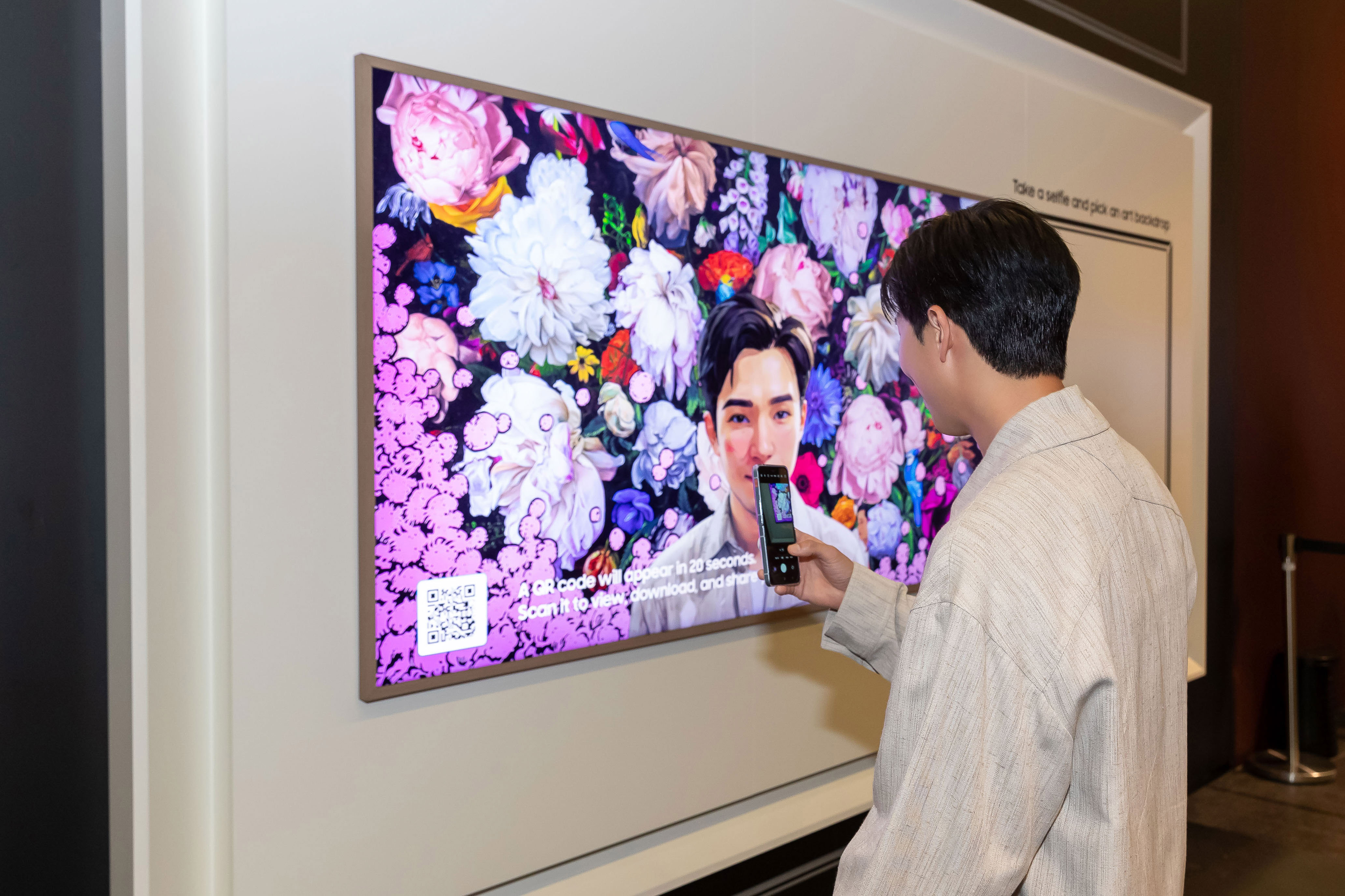 Samsung-TVs-and-Displays-Samsung-Art-TV-RM-of-BTS-at-Art-Basel-Basel_dl8.jpg