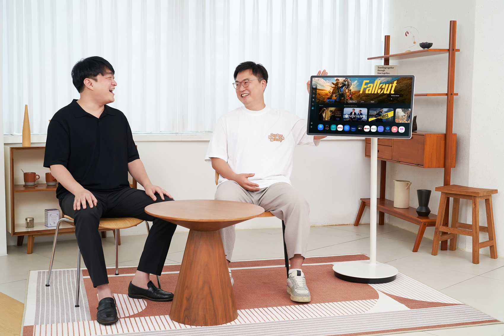 Samsung-TVs-and-Displays-The-Movingstyle-Interview_dl1.jpg