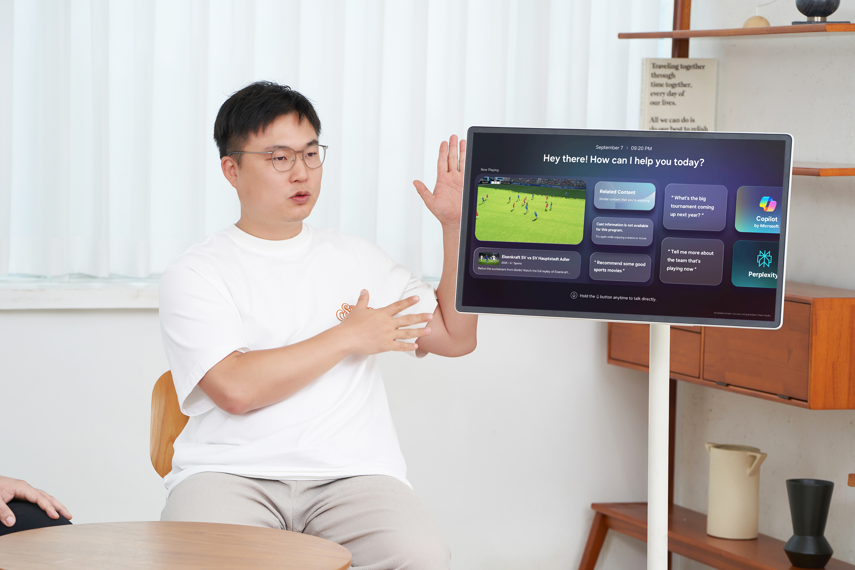 Samsung-TVs-and-Displays-The-Movingstyle-Interview_dl4.jpg