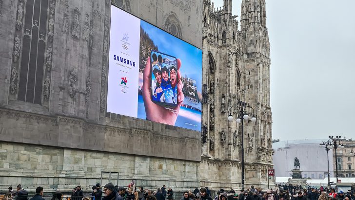 Samsung-Mobile-Galaxy-Z-Flip7-Milano-Cortina-2026-Open-Always-Wins-OOH-in-Milan_dl1.jpg