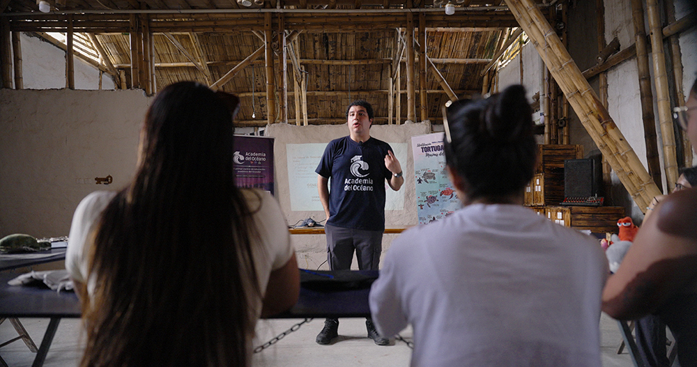 In the classroom at Academia del Océano's coastal center, roughly five hours from Ecuador's capital, José Francisco connects marine science to local conservation challenges. 
