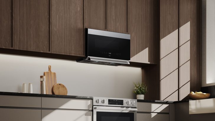 Samsung-Digital-Appliances-New-Over-the-Range-Microwave-DualVent-Technology_dl1.jpg