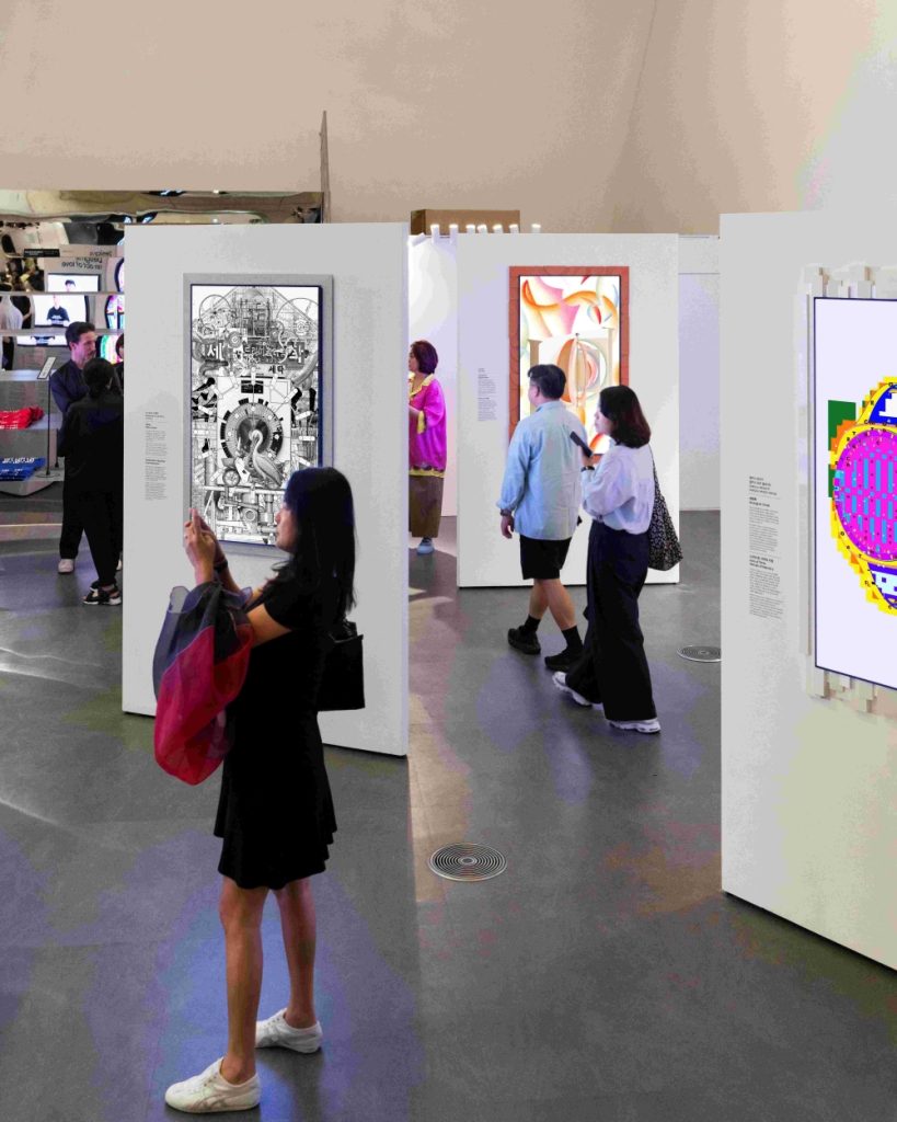 The exhibition will take place from Sept. 1-6 at Dongdaemun Design Plaza (DDP) in Seoul. On Sept. 3, Chief Design Officer Porcini will take part in a discussion to share his perspectives on Samsung’s design vision.