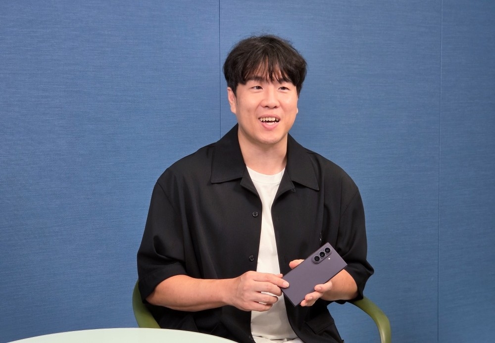 Park describes the collaboration between the teams.