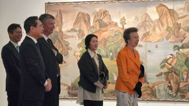 Samsung-Corporate-Lee-Kun-Hee-Collection-British-Museum-Korea-Exhibition_dl2.jpg
