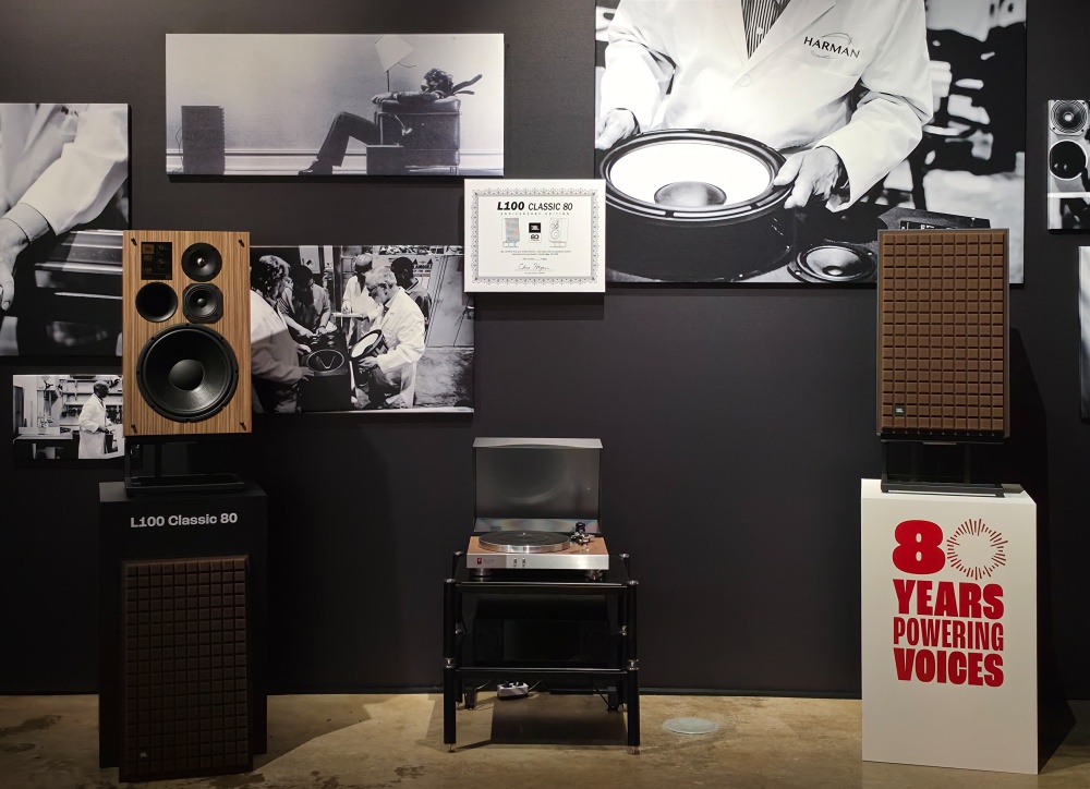 Positioned at the entrance was the L100 Classic 80, a limited-edition model that combines the iconic design of the original 1970s L100 with modern technology.