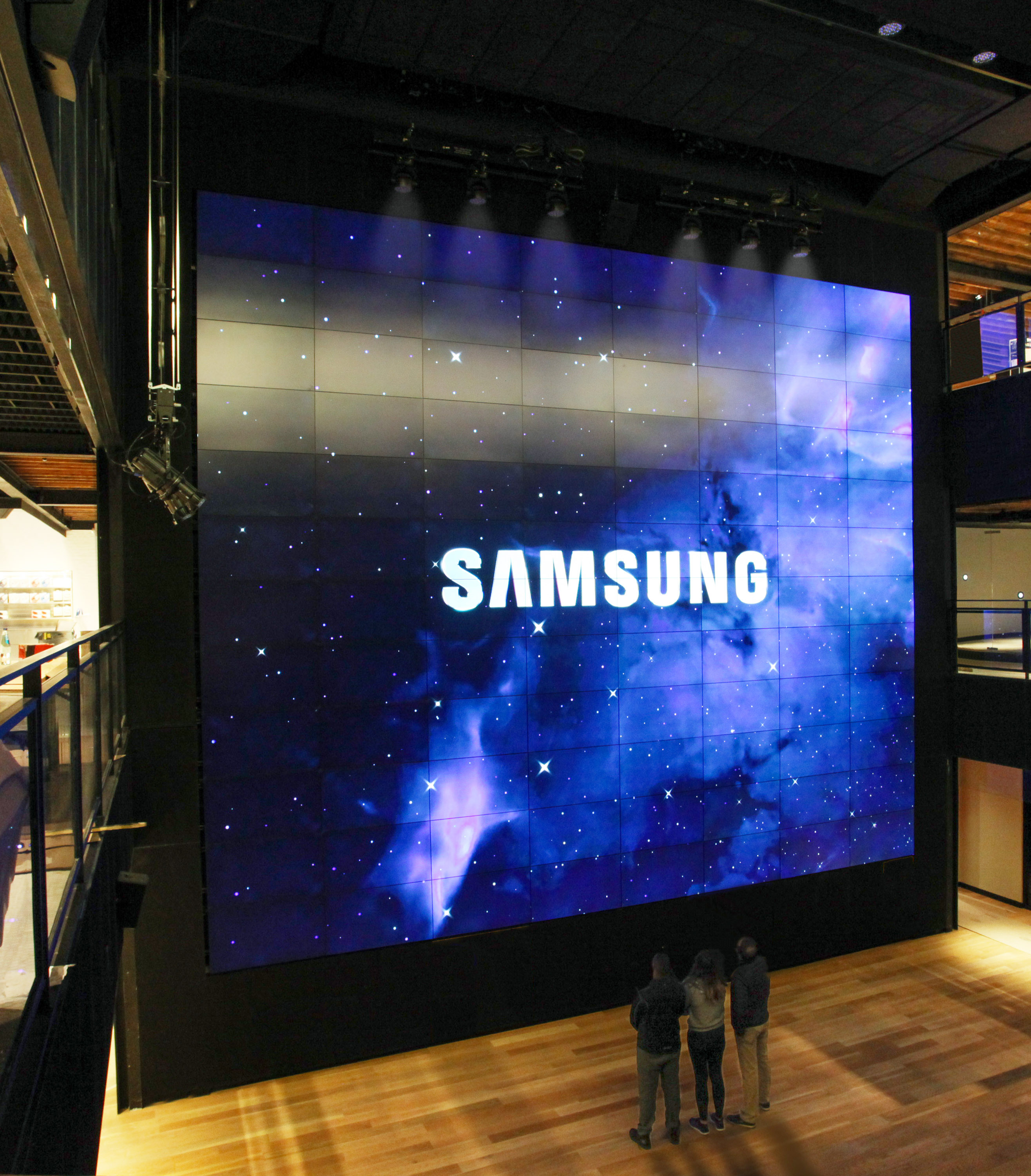 Samsung-837_2.jpg